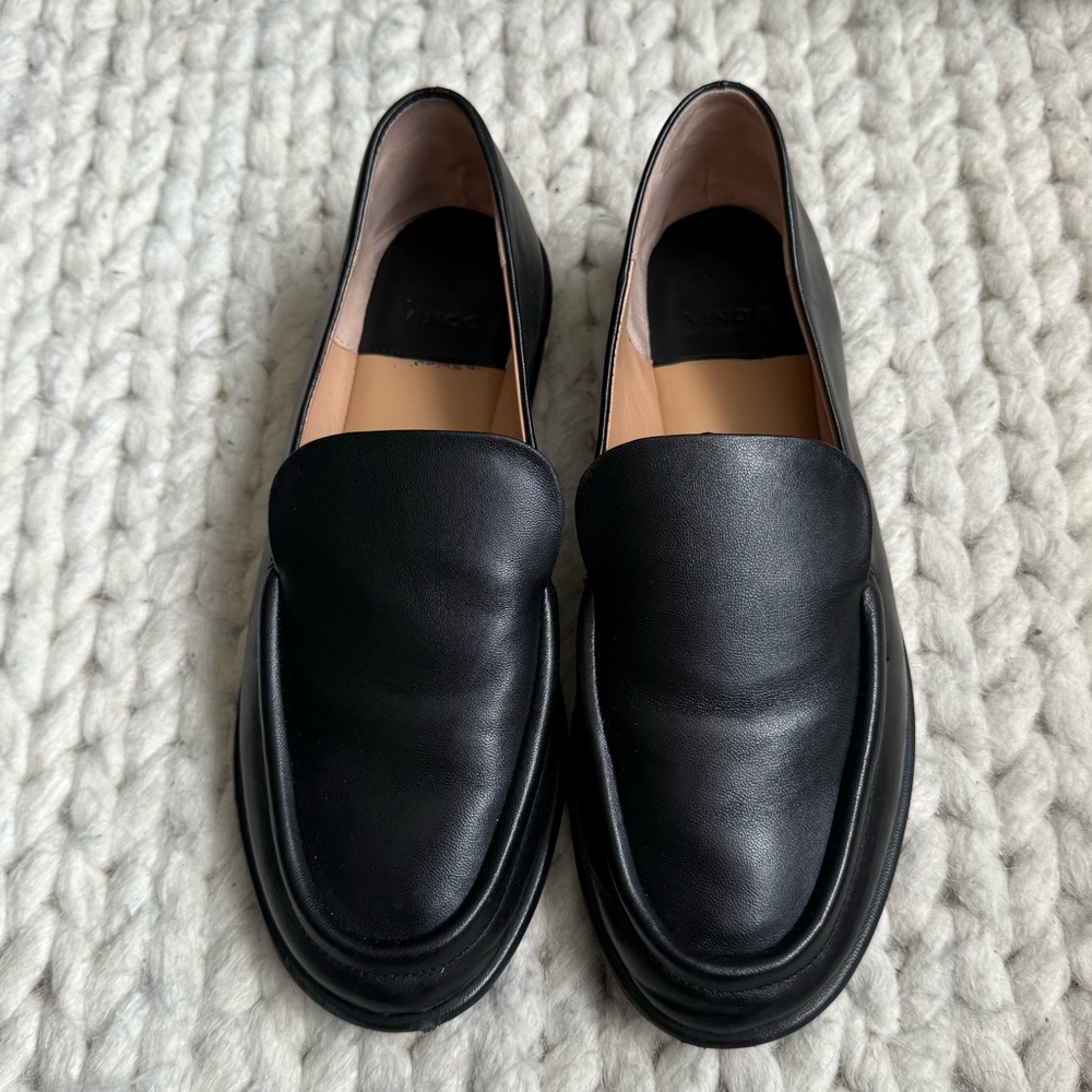 Vince Sloan loafer in Black